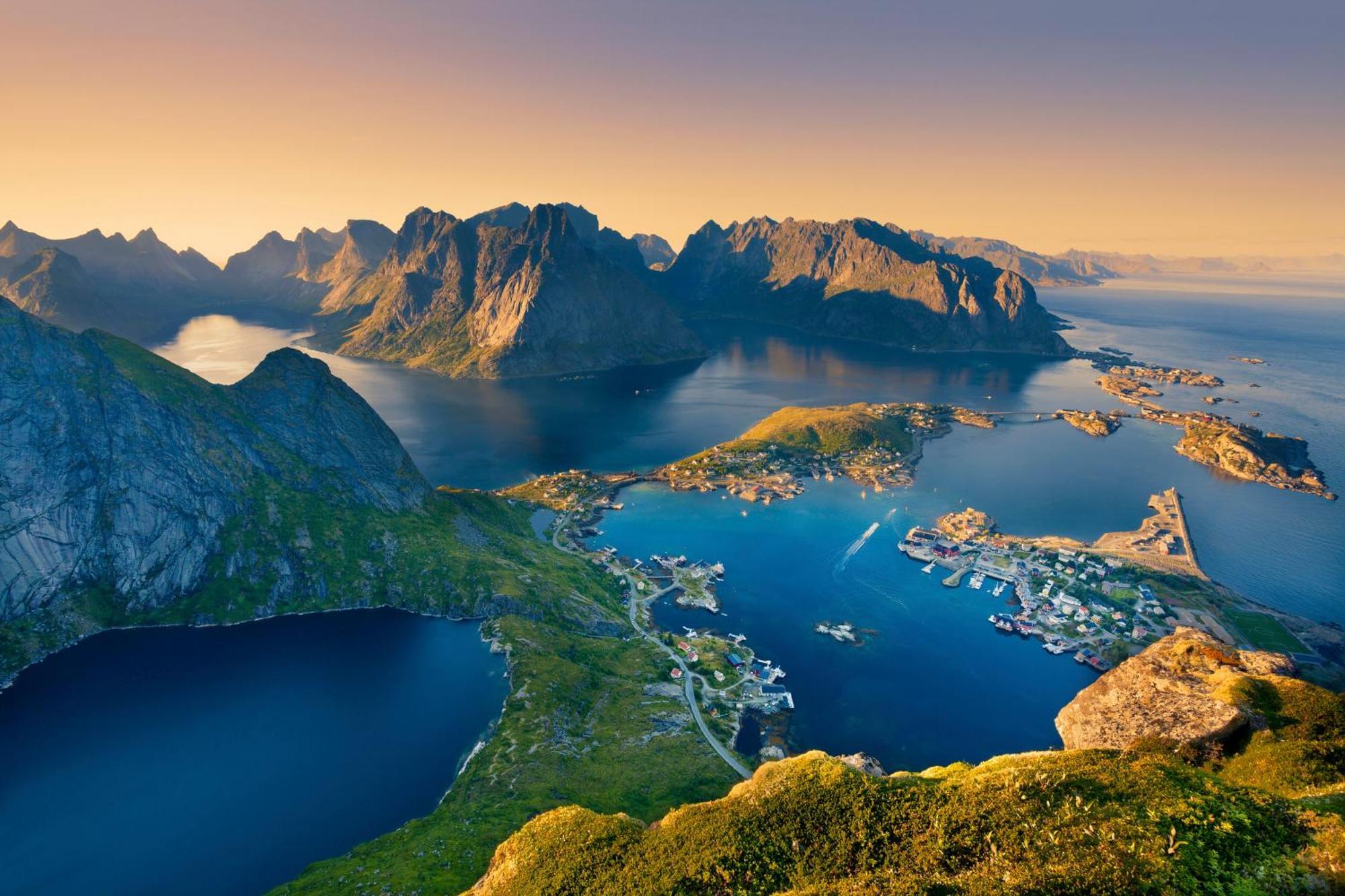 Lofoten Planet Studio Sørvågen Exterior foto
